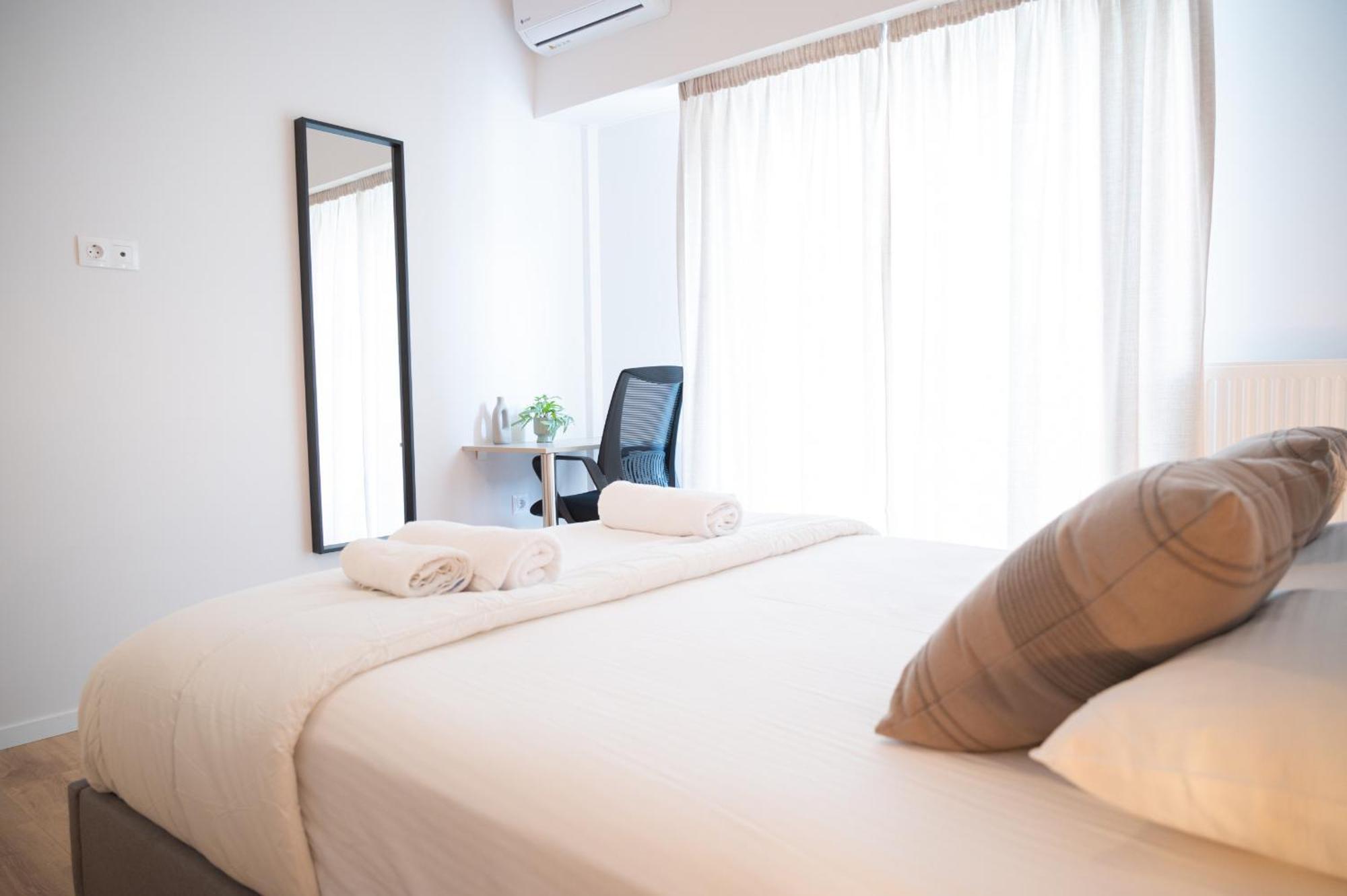 Urban Comfort 2 Bdrm Next To Metro Athene Buitenkant foto